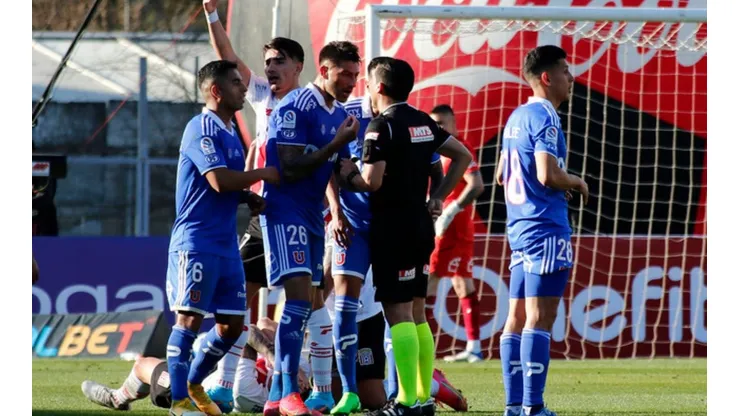 ¡Cuidado! Partido entre Palestino y Universidad de Chile será dirigido por polémico árbitro para la U