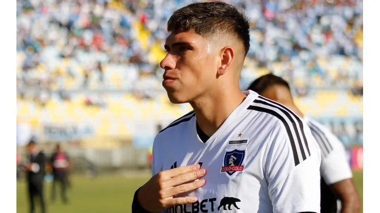 Palacios sufrió un duro golpe en amistoso de Colo Colo ante San Antonio Unido.