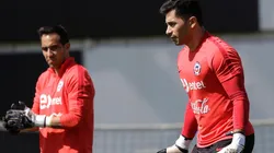 Johnny Herrera piensa en el puesto de Claudio Bravo para el futuro.