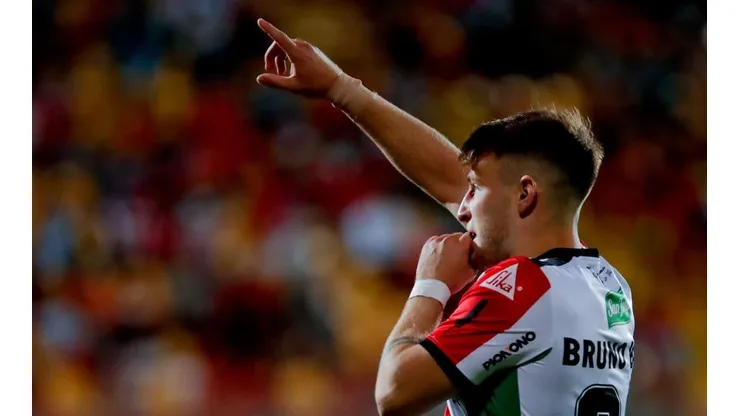 Barticciotto brilla en Palestino.