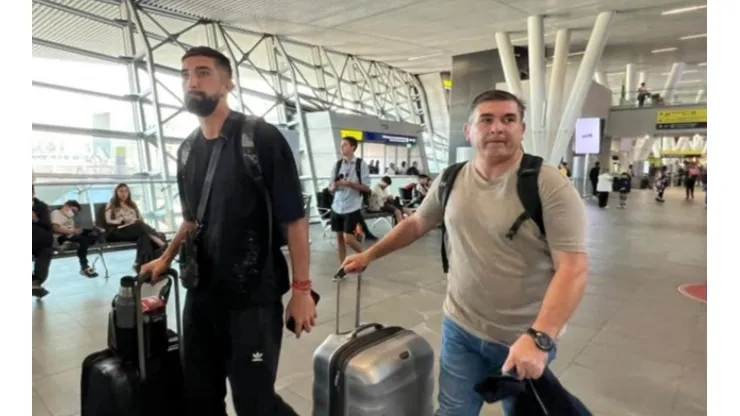 Durante esta mañana, Amor partió rumbo a España.