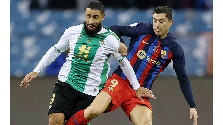 Betis recibe al Barcelona por La Liga.