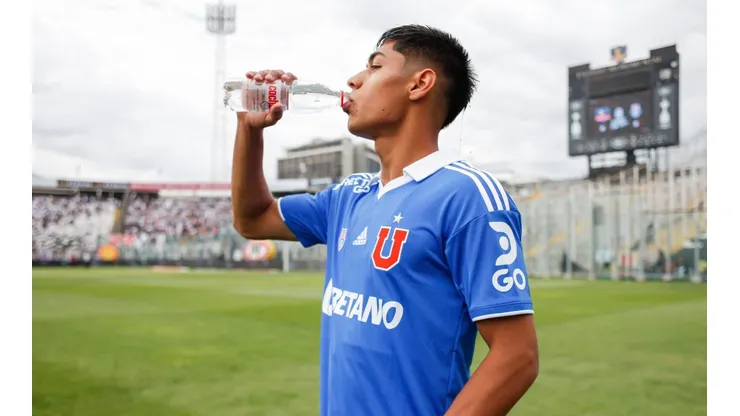 Se lo toma con calma: Darío Osorio seguirá en Universidad de Chile.