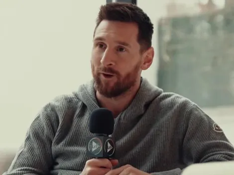 Leo Messi y la Copa del Mundo que levantó en Qatar: "Es pesadita"