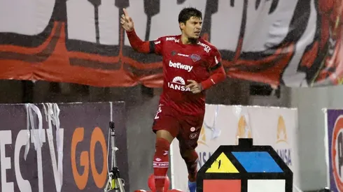 Pato Rubio quiere noquear a los albos el próximo lunes.