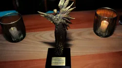 El galardón que se llevaron los actores en los Premios Caleuche 2023.