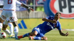 Hinchas de la U comienzan a perder la paciencia con Leandro Fernández: "¿Cuándo ya lo denominaremos como paquete?"