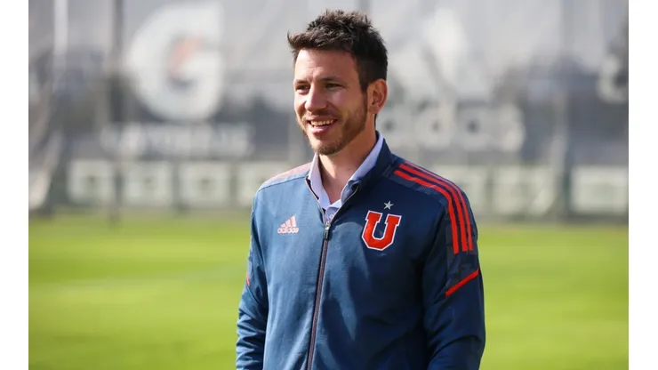 ¿Habrá ido con algo para Darío Osorio? Manuel Mayo no está en Valparaíso y realiza viaje relámpago a Cali