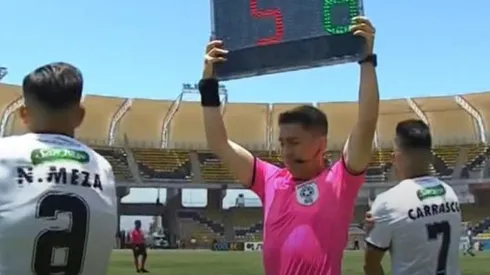 ¡Chilean Premier League! Jugador de Palestino ingresa a la cancha con el número al revés en su camiseta