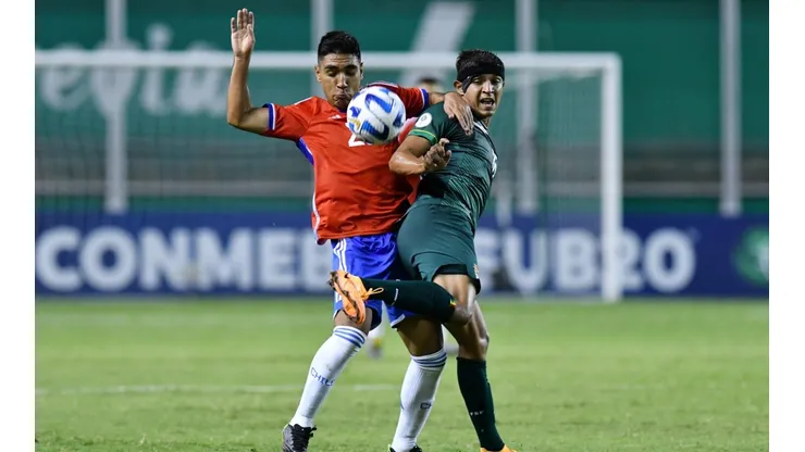 Chile se juega su gran chance de pasar al hexagonal ante Venezuela.