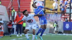 Para Mateos la cancha influyó en el estilo de juego, donde abusaron del pelotazo.