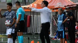 Quinteros podra contar con la opción de contratar un defensor central