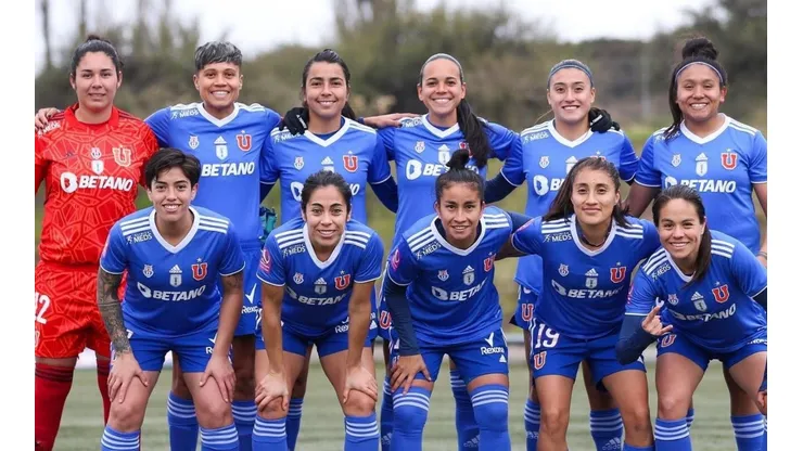 Universidad de Chile nombra al asistente de Carlos Véliz como el nuevo entrenador de Las Leonas