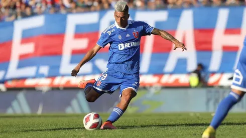 Leandro Fernández debutó con la U, pero no brilló.