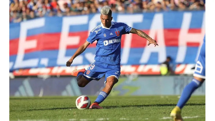 Leandro Fernández debutó con la U, pero no brilló.
