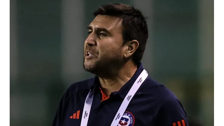 El DT de la Roja Sub 20 habló tras la caída ante los charrúas