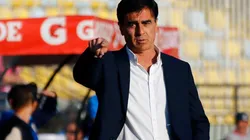 Gustavo Quinteros aún espera a refuerzos en dos posiciones de su esquema.