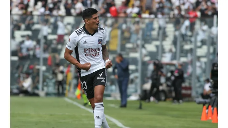 Esteban Pavez se cuadra con su DT