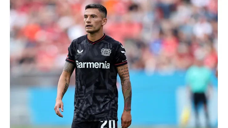 De la Barra no cree que Aránguiz esté para el Flamengo.