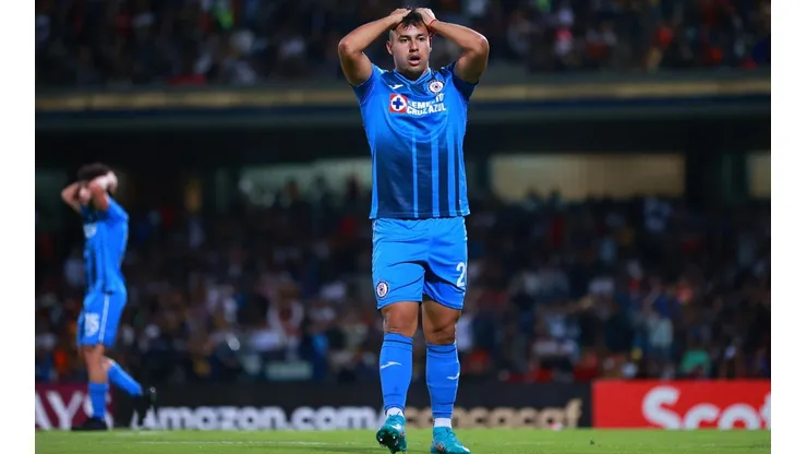 A Morales ya no lo quieren más en Cruz Azul y le buscan reemplazo.