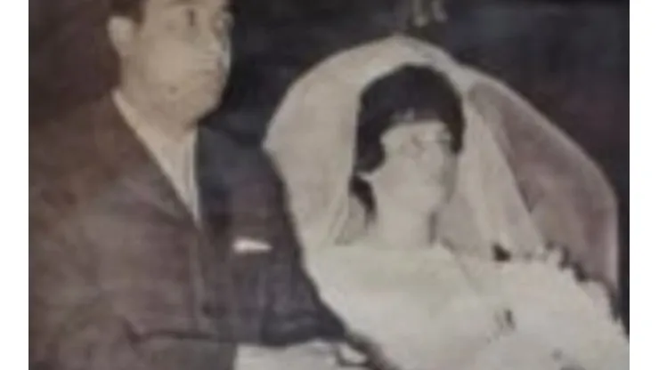 A 60 años del casamiento de Carlos Campos, un día después de anotar tres goles a Colo Colo