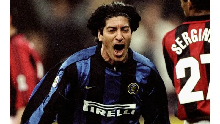 Inter de Milán recuerda a Iván Zamorano en el día de su cumpleaños
