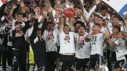 La "marca de las tres bandas" hizo noticia entre los hinchas de Colo Colo.