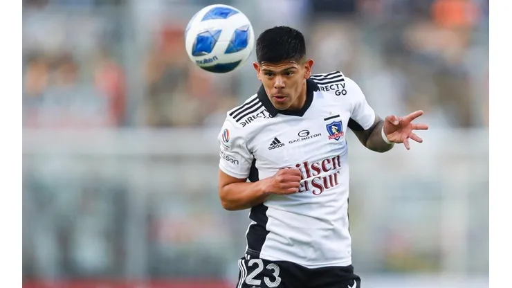 Esteban Pavez es el nuevo capitán de Colo Colo