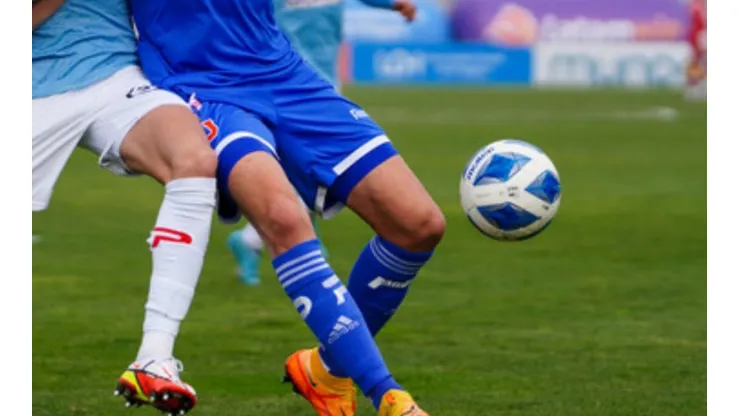 Incomprobable estadística deja por las nubes a cuestionado jugador de Universidad de Chile
