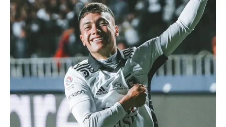 Las negociaciones entre Curicó y Colo Colo siguen entrampadas.
