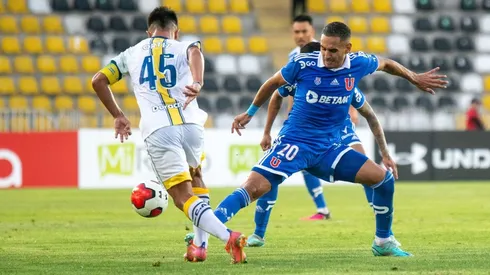 La U busca seguir despejando dudas de su entrenador en pretemporada.