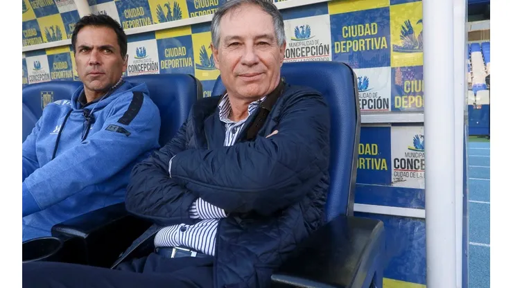 Ariel Holan pide refuerzos en la UC