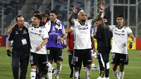 Jugador de Colo Colo sufrió el robo de dos camionetas. (Foto: Dragomir Yankovic/Photosport)