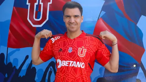 Cristopher Toselli llega a pelar el puesto con Cristóbal Campos.