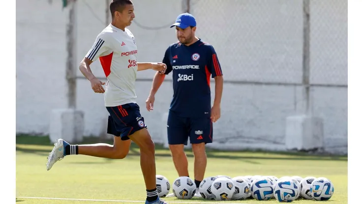 Tomás Avilés es el nuevo patrón de la zaga de la Roja Sub 20 en el Sudamericano.