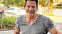 Cristián de la Fuente compite en el Ironman de Pucón y ahora se va a Estados Unidos para animar el Miss Universo