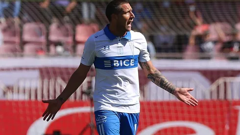 El volante reconoció que lo llamaron desde un club chileno