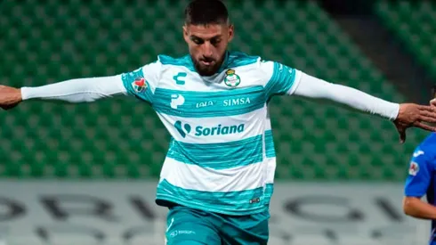 El atacante nacional parte al fútbol español