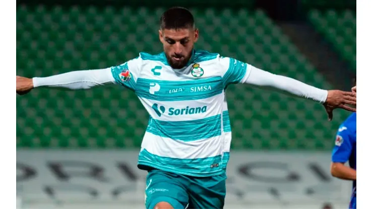 El atacante nacional parte al fútbol español