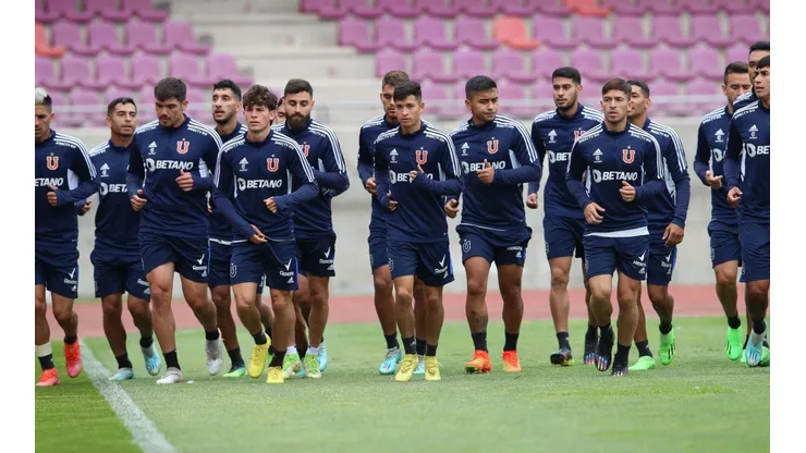 Los azules están entrenando en el estadio La Portada de La Serena.