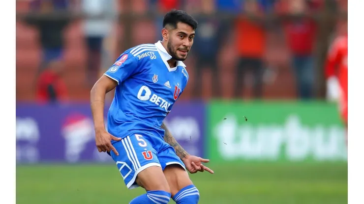 Emmanuel Ojeda llegó a Universidad de Chile procedente de Rosario Central.