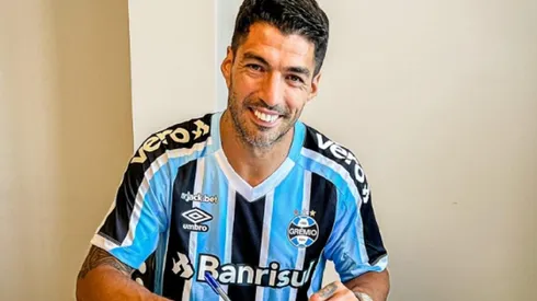 Luis Suárez firmó en Gremio de Porto Alegre.