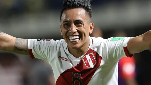 Christian Cueva aparece en la órbita de Colo Colo.