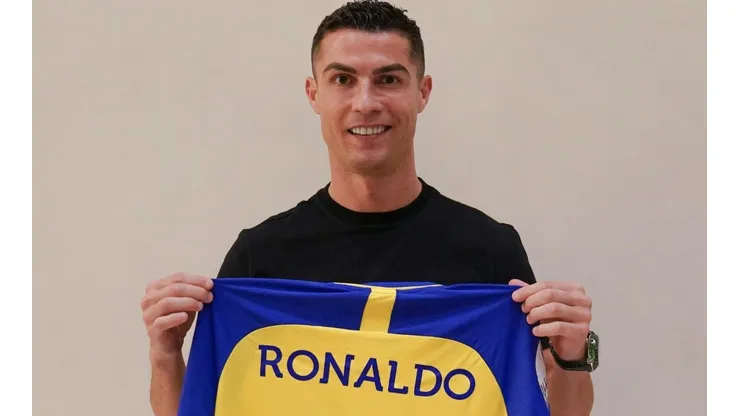 Duras críticas a Cristiano Ronaldo por fichar en Arabia Saudita