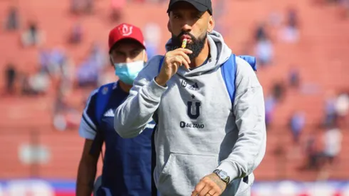 ¡La está pasando mal! Los difíciles días de Ronnie Fernández en Universidad de Chile