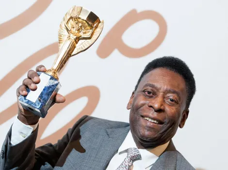 ¡Tarjeta roja! Feroz desubicada de periodista argentino con Pelé