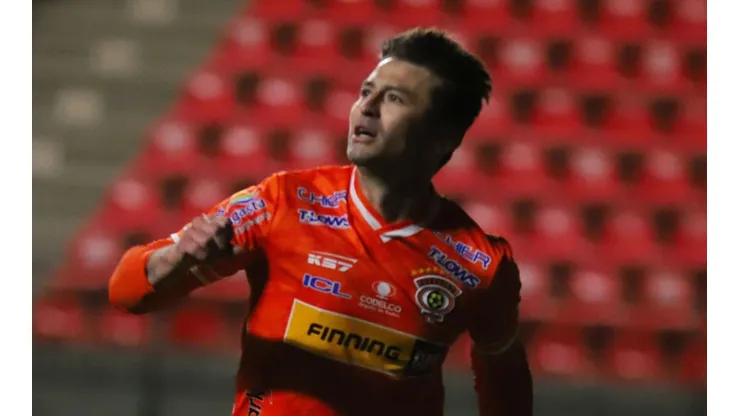 Roberto Gutiérrez no sigue en Cobreloa y se despidió en redes sociales