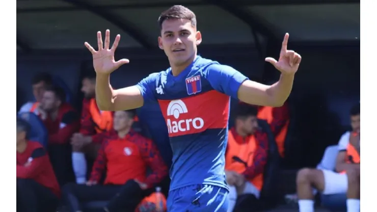 Blas Armoa no llegaría a Colo Colo