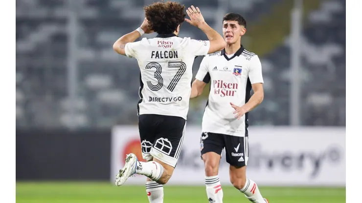 Conoce a los defensas que tendrá Colo Colo el año 2023.