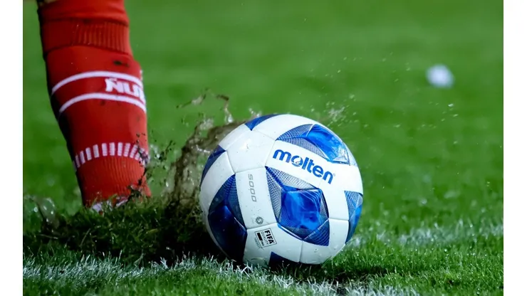 Conoce las principales reglas del mercado de fichajes del fútbol chileno.